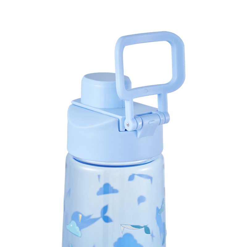Botella de agua de plástico con tapa nueva de 500 ml/800 ml