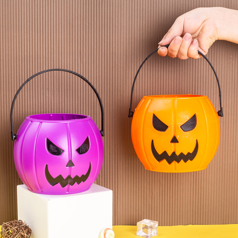 Cubos de dulces con temática de Halloween