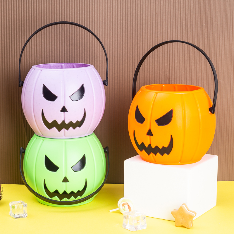 Cubos de dulces con temática de Halloween