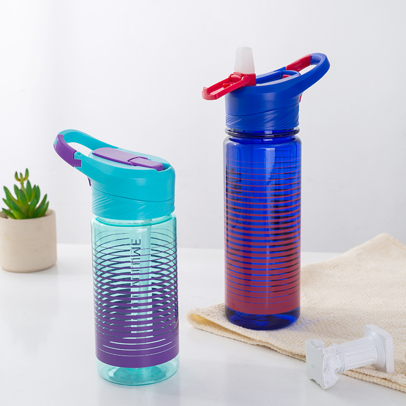 Botella de agua de plástico con tapa de botón DF3937 550 ml/DF3936 750 ml